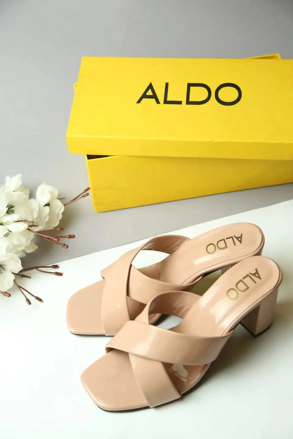 ALDO BLOCK HEEL BOSS LADY SANDALS