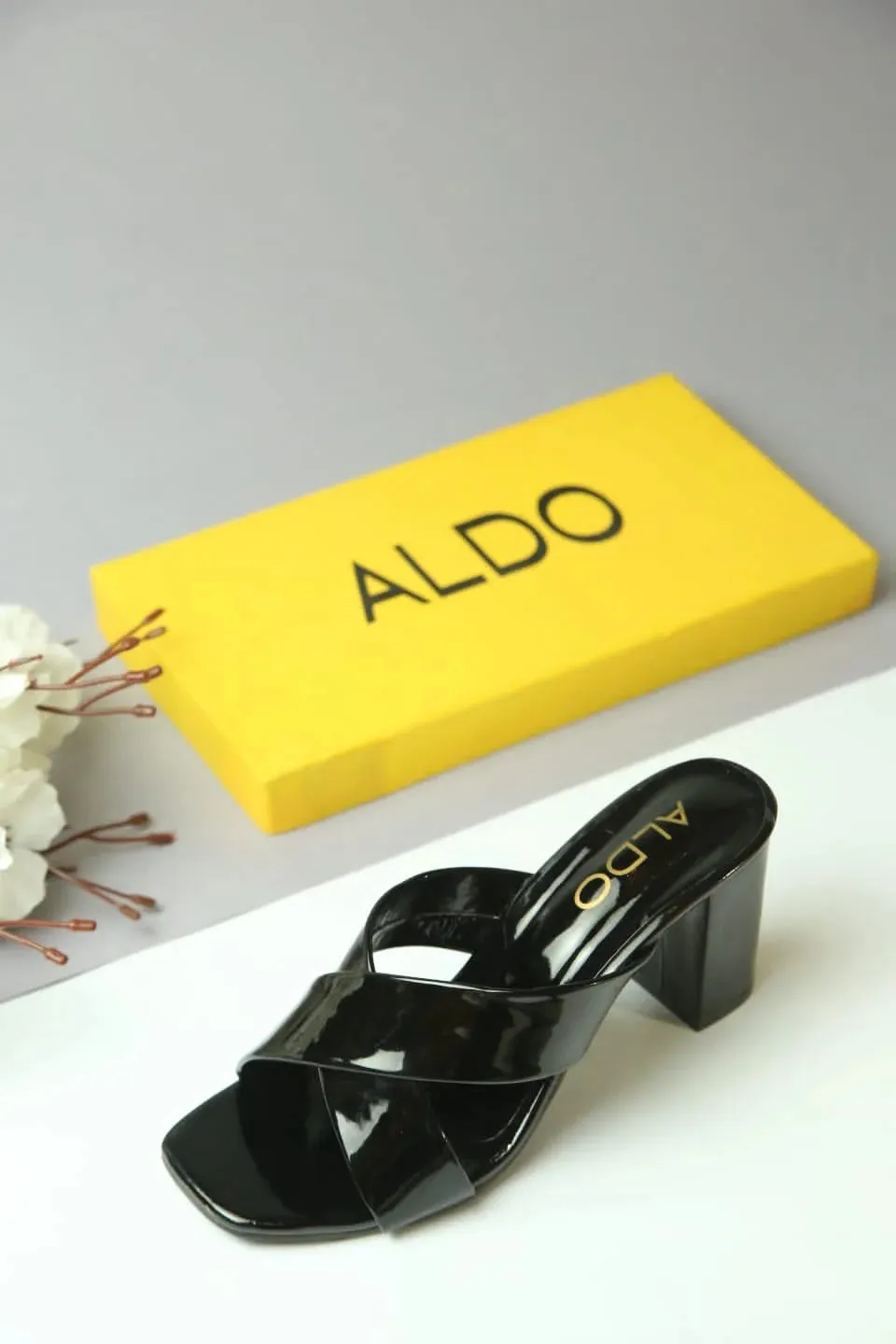 ALDO BLOCK HEEL BOSS LADY SANDALS