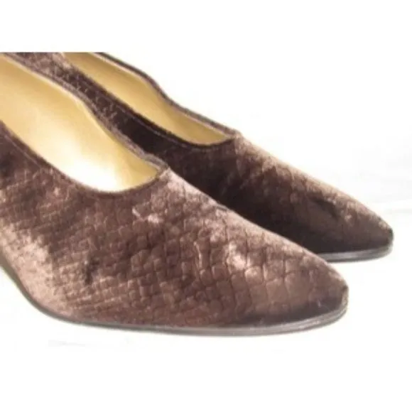 Saint Laurent Vintage Mod Dark Brown Velvet over leather, size 8M, almond toe, 3.5" chunky kitten heels