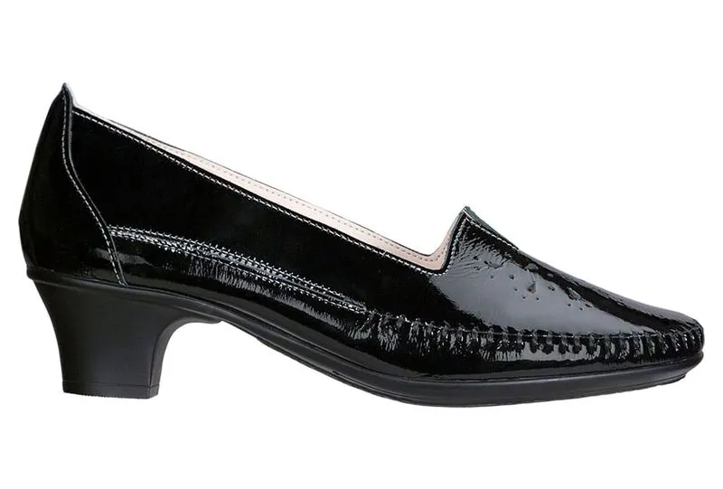 SAS Sonyo Slip On Heel - Black
